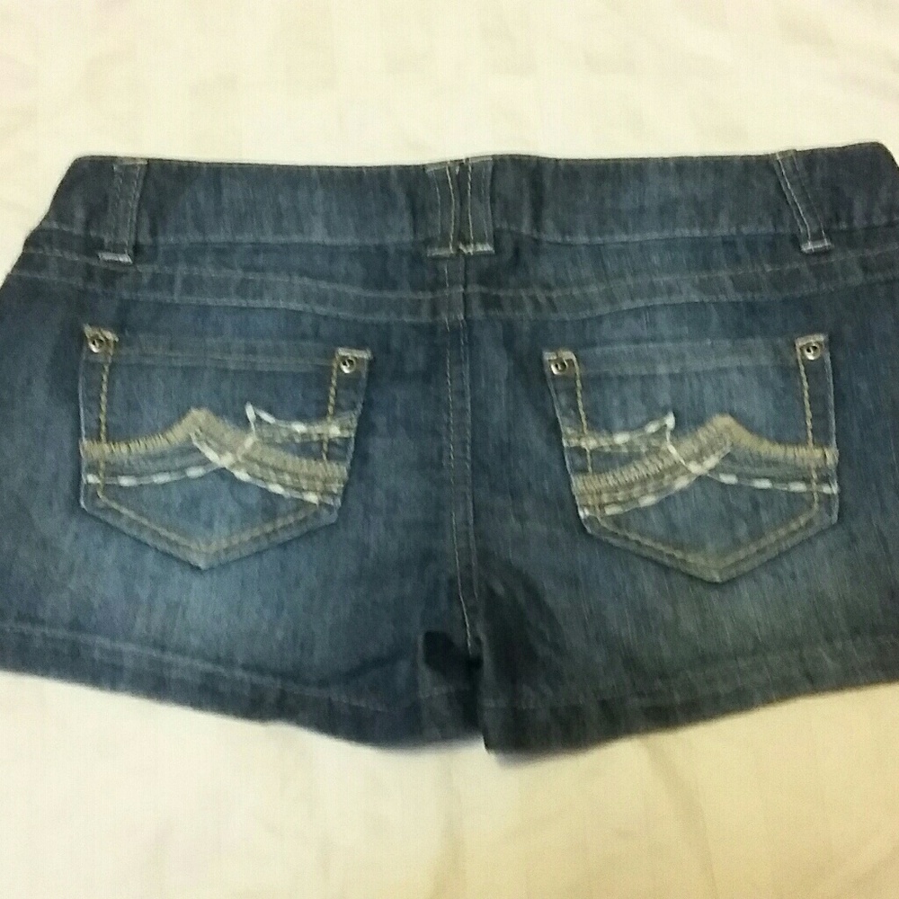 "Mudd" dark blue jean shorts